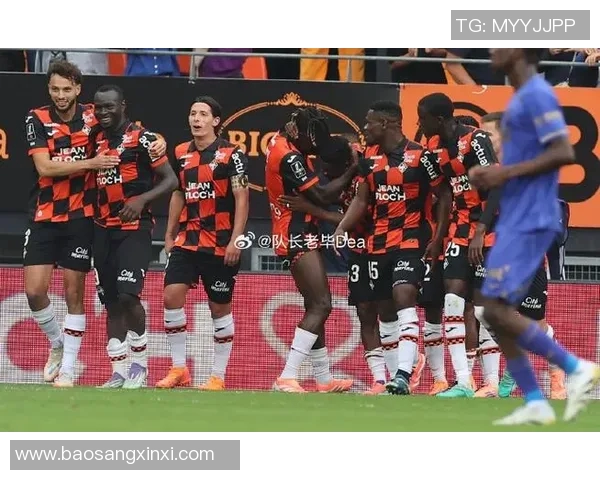 洛里昂迎战隔雅GFCO争夺法乙联赛重要积分之战